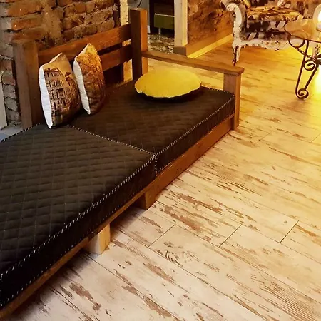 Orchid House Проживание в семье