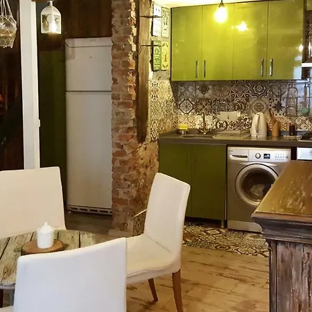 Orchid House Стамбул